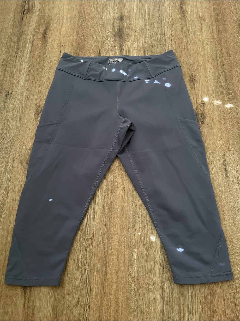 Patagonia cropped leggings medium